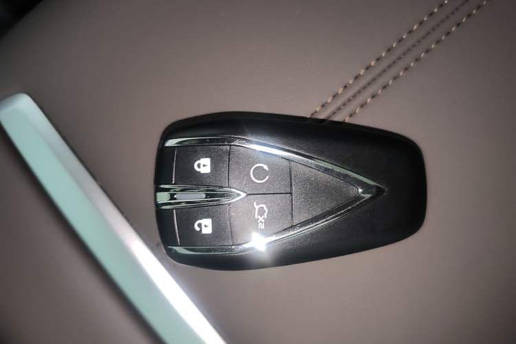 Used CHANGAN CS55PLUS 2026 Model Fourth-Generation New Blue Whale 1.5T Leading Model Vehicle Key