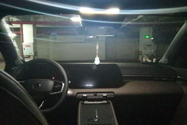 Used CHANGAN CS55PLUS 2026 Model Fourth-Generation New Blue Whale 1.5T Leading Model Center Console