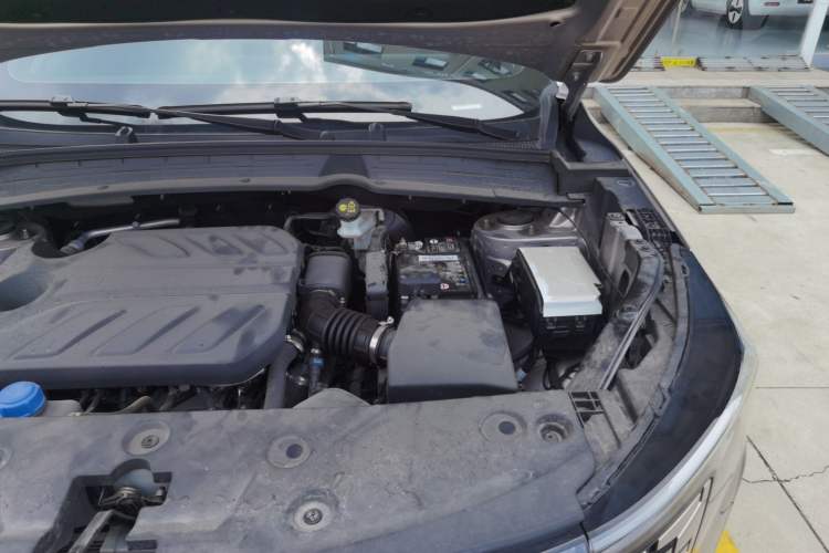 Used CHANGAN CS55PLUS 2026 Fourth Generation New Blue Whale 1.5T TianShu Premium Trim Engine Bay Left