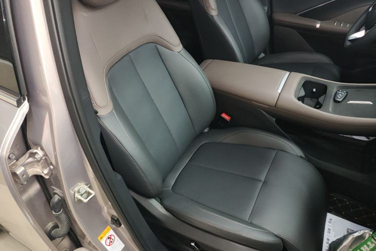 Used CHANGAN CS55PLUS 2026 Fourth Generation New Blue Whale 1.5T TianShu Premium Trim Right Front Seat