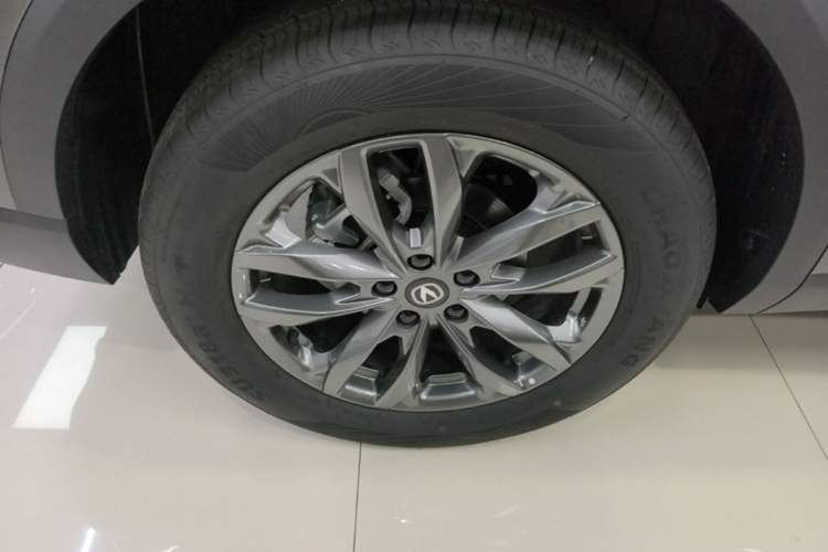 Used CHANGAN CS55PLUS 2026 Model Fourth-Generation New Blue Whale 1.5T Leading Model Right Rear Wheel Hub