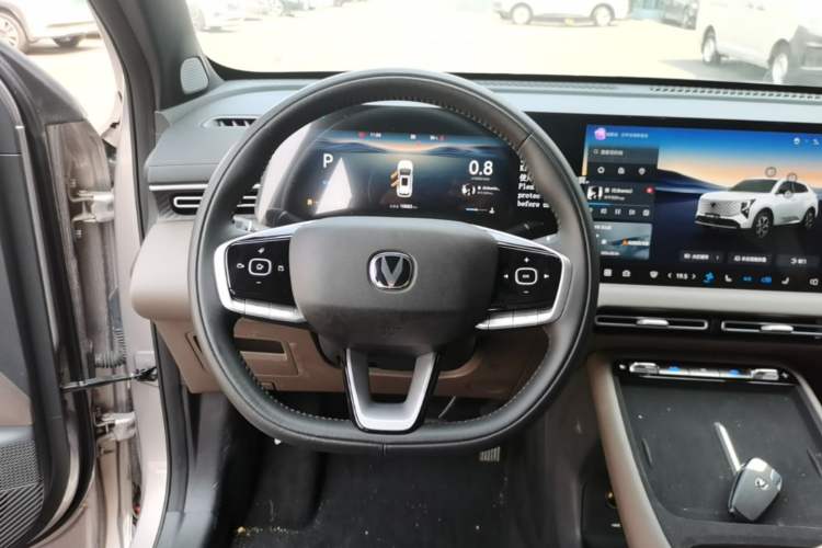 Used CHANGAN CS55PLUS 2026 Fourth Generation New Blue Whale 1.5T TianShu Premium Trim Steering Wheel