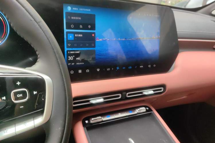 Used CHANGAN CS55PLUS 2026 Model Fourth-Generation New Blue Whale 1.5T Leading Model Audio And AC Panel