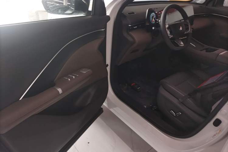 Used CHANGAN CS55PLUS 2026 Model Fourth-Generation New Blue Whale 1.5T Leading Model Driver Seat