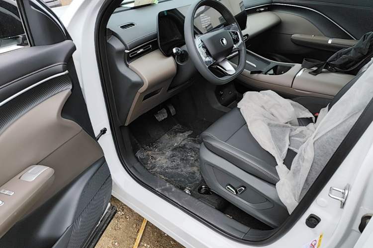 Used CHANGAN CS55PLUS 2026 Model Fourth-Generation New Blue Whale 1.5T Leading Model Driver Seat