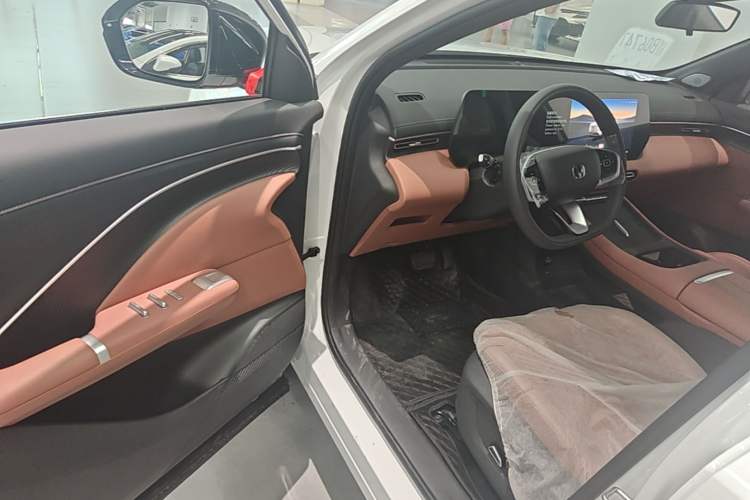 Used CHANGAN CS55PLUS 2026 Model Fourth-Generation New Blue Whale 1.5T Leading Model Driver Seat