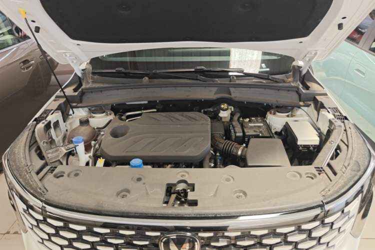 Used CHANGAN CS55PLUS 2026 Model Fourth-Generation New Blue Whale 1.5T Leading Model Engine Bay