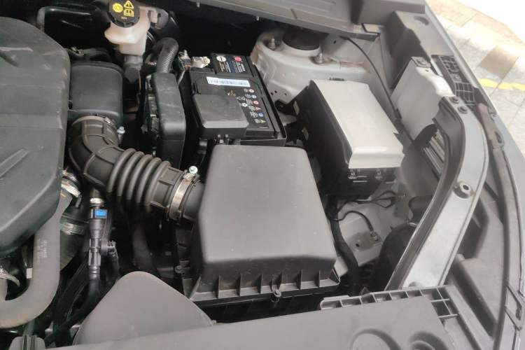 Used CHANGAN CS55PLUS 2026 Model Fourth-Generation New Blue Whale 1.5T Leading Model Engine Bay Left