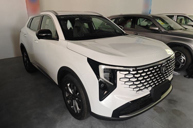Used CHANGAN CS55PLUS 2026 Model Fourth-Generation New Blue Whale 1.5T Leading Model Exterior 1