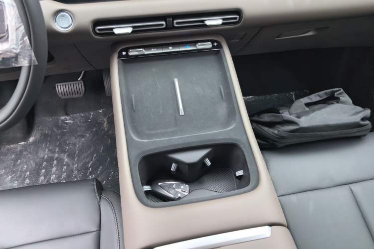 Used CHANGAN CS55PLUS 2026 Model Fourth-Generation New Blue Whale 1.5T Leading Model Gear Lever