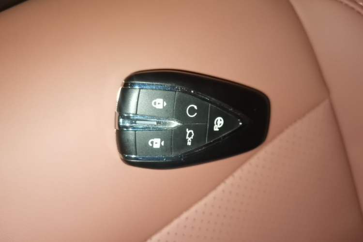 Used CHANGAN CS55PLUS 2026 Model, 4th Generation New Blue Whale 1.5T Tianxu Luxury Version Interior 1