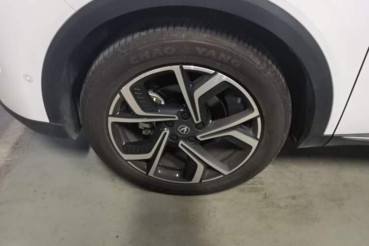Used CHANGAN CS55PLUS 2026 Model, 4th Generation New Blue Whale 1.5T Tianxu Luxury Version Left Front Wheel Hub
