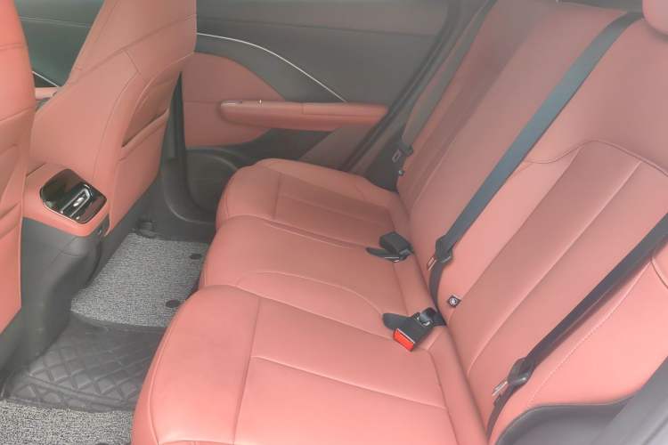 Used CHANGAN CS55PLUS 2026 Model Fourth-Generation New Blue Whale 1.5T Leading Model Left Rear Seat