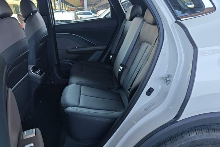 Used CHANGAN CS55PLUS 2026 Model Fourth-Generation New Blue Whale 1.5T Leading Model Left Rear Seat