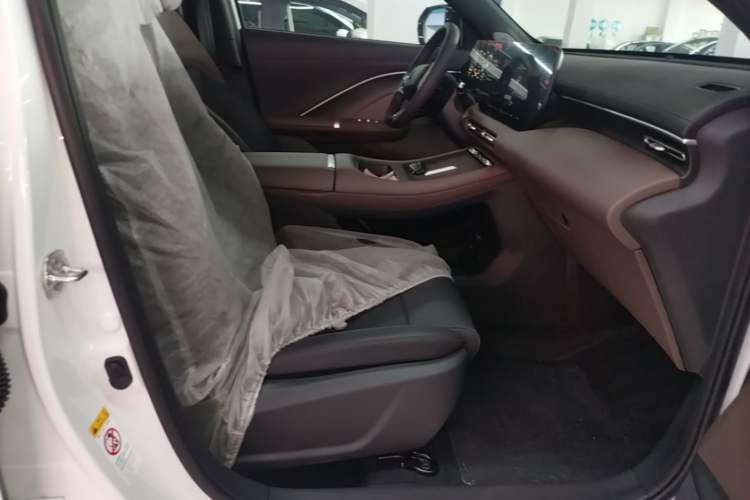 Used CHANGAN CS55PLUS 2026 Model Fourth-Generation New Blue Whale 1.5T Leading Model Right Front Seat