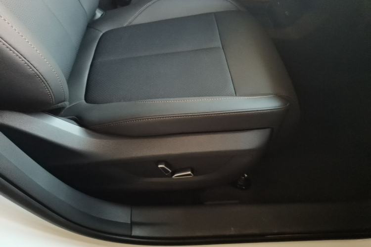 Used CHANGAN CS55PLUS 2026 Fourth Generation New Blue Whale 1.5T TianShu Premium Trim Right Front Seat
