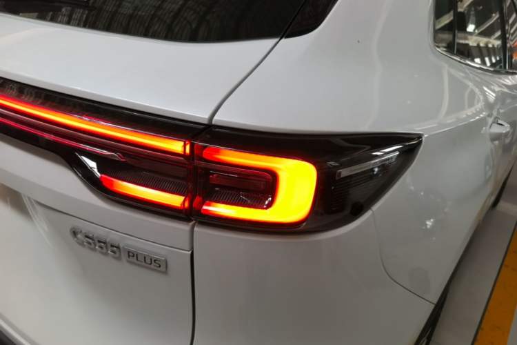 Used CHANGAN CS55PLUS 2026 Model, 4th Generation New Blue Whale 1.5T Tianxu Luxury Version Right Rear Taillight
