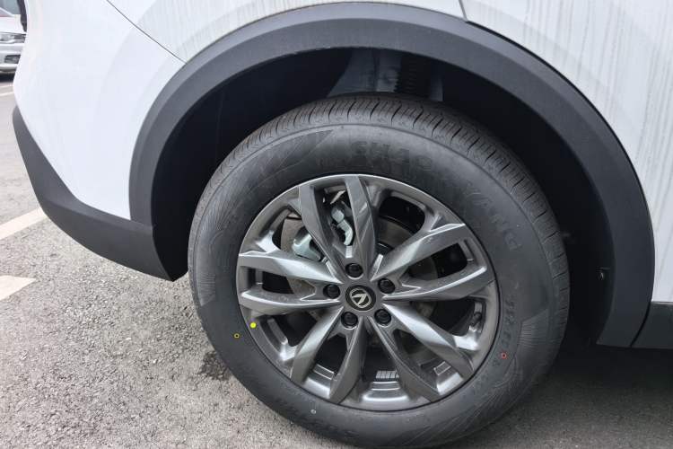 Used CHANGAN CS55PLUS 2026 Model Fourth-Generation New Blue Whale 1.5T Leading Model Right Rear Wheel Hub