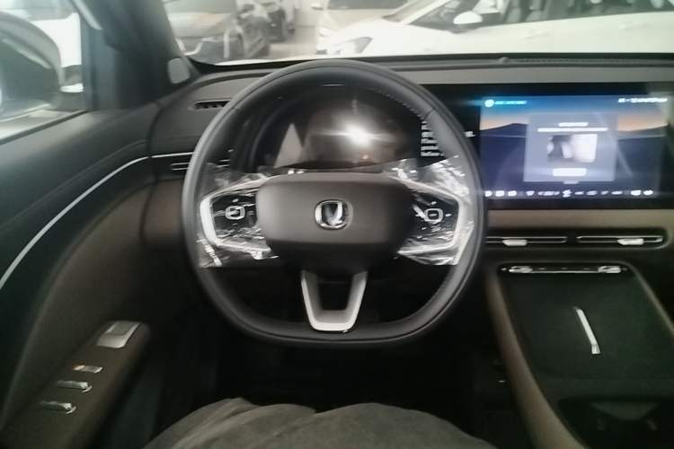 Used CHANGAN CS55PLUS 2026 Model Fourth-Generation New Blue Whale 1.5T Leading Model Steering Wheel