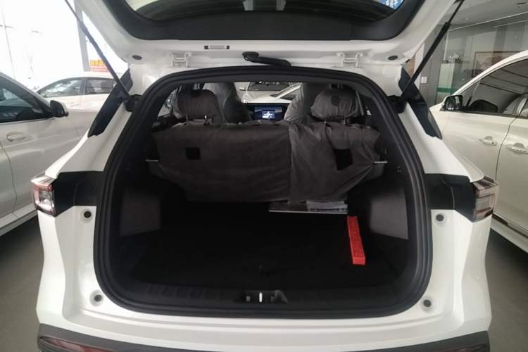 Used CHANGAN CS55PLUS 2026 Model Fourth-Generation New Blue Whale 1.5T Leading Model Trunk