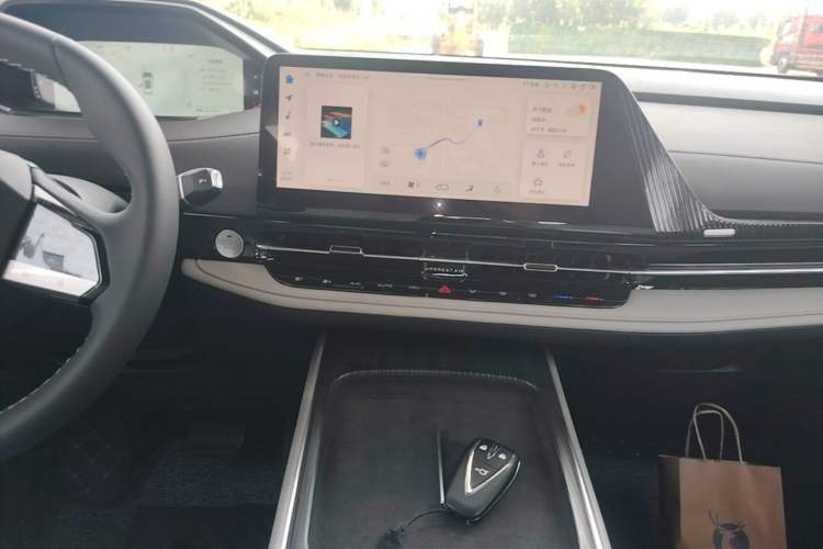 Used CHANGAN CS55PLUS PHEV 2025 Smart New Blue Whale 125km Battleship Edition Audio And AC Panel