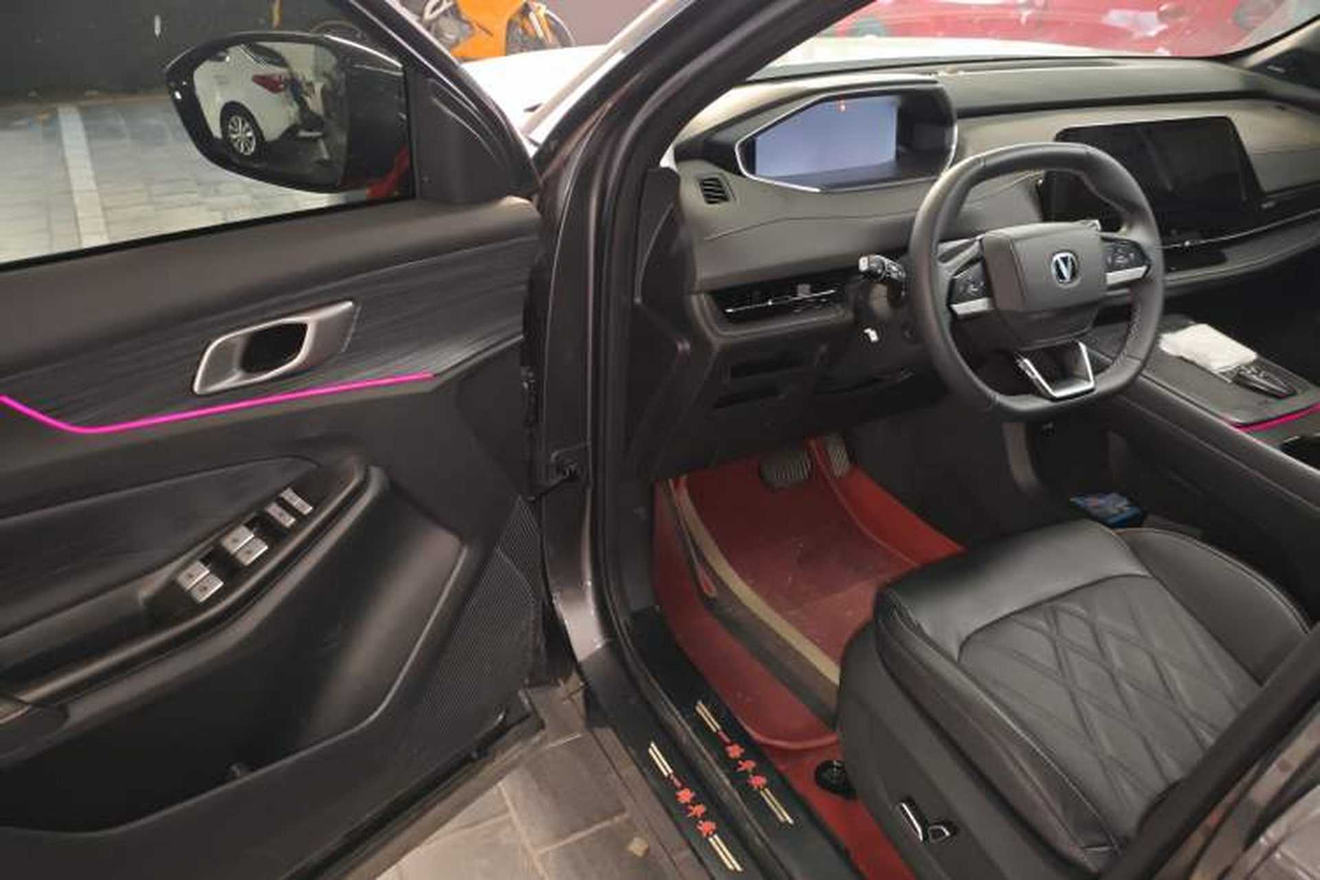 Used CHANGAN CS55PLUS PHEV 2025 Smart New Blue Whale 125km Ultra-Range Edition Driver Seat