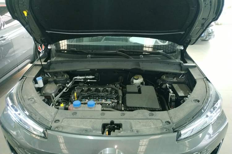Used CHANGAN CS55PLUS PHEV 2025 Smart New Blue Whale 125km Battleship Edition Engine Bay