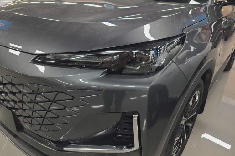 Used CHANGAN CS55PLUS PHEV 2025 Smart New Blue Whale 125km Battleship Edition Left Front Headlight