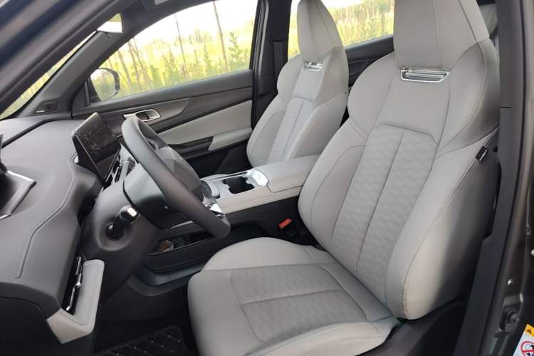 Used CHANGAN CS55PLUS PHEV 2025 Smart New Blue Whale 125km Battleship Edition Left Front Seat