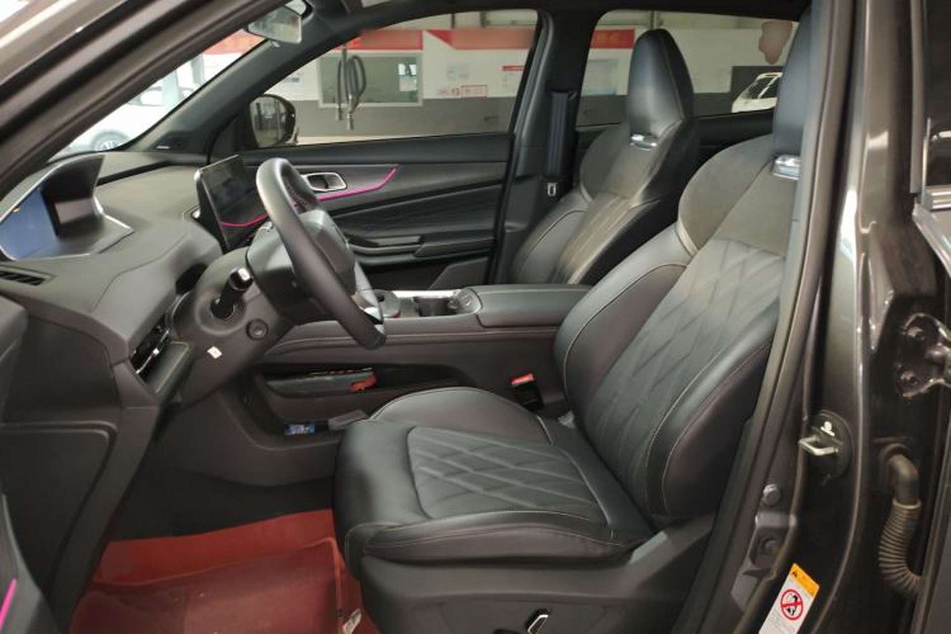 Used CHANGAN CS55PLUS PHEV 2025 Smart New Blue Whale 125km Ultra-Range Edition Left Front Seat