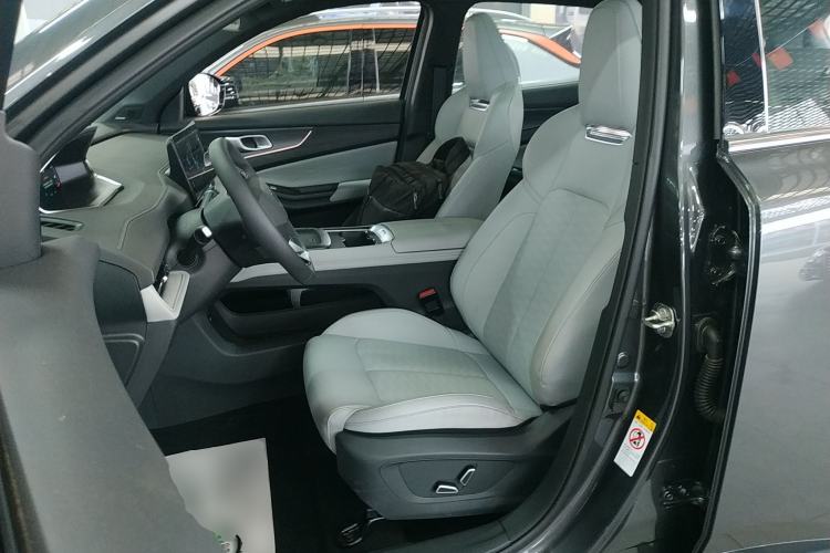 Used CHANGAN CS55PLUS PHEV 2025 Smart New Blue Whale 125km Battleship Edition Left Front Seat