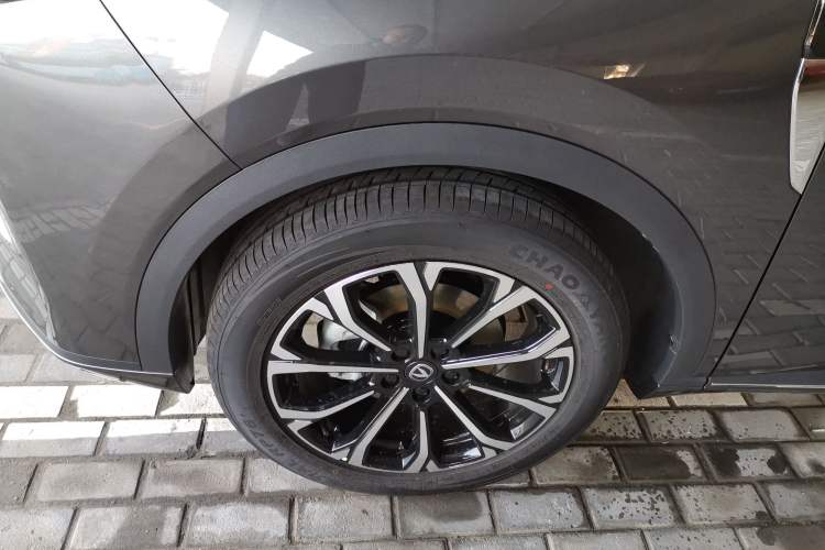 Used CHANGAN CS55PLUS PHEV 2025 Smart New Blue Whale 125km Battleship Edition Left Front Wheel Hub