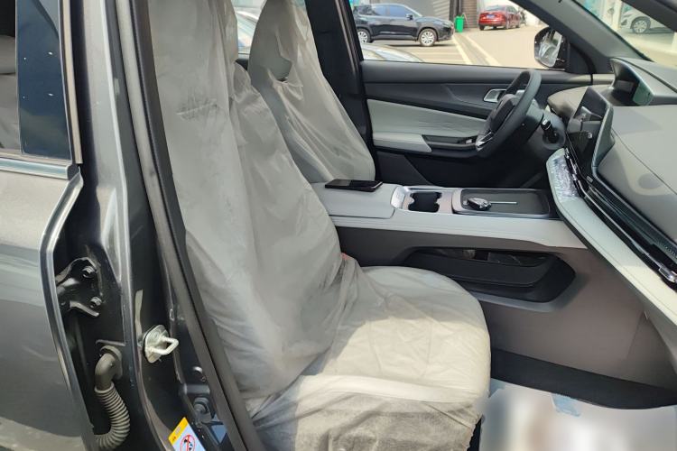 Used CHANGAN CS55PLUS PHEV 2025 Smart New Blue Whale 125km Ultra-Range Edition Right Front Seat
