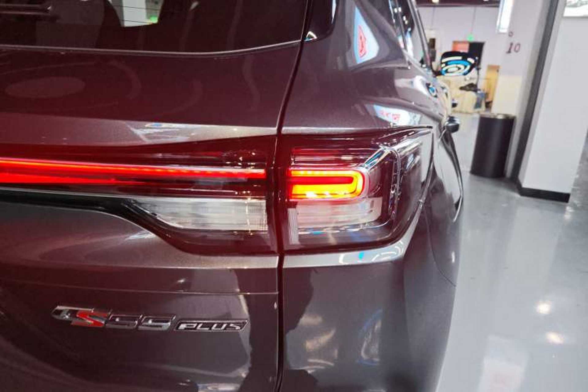 Used CHANGAN CS55PLUS PHEV 2025 Smart New Blue Whale 125km Battleship Edition Right Rear Taillight