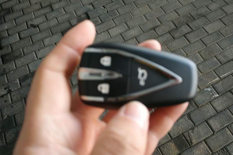 Used CHANGAN CS55PLUS PHEV 2025 Smart New Blue Whale 125km Battleship Edition Vehicle Key