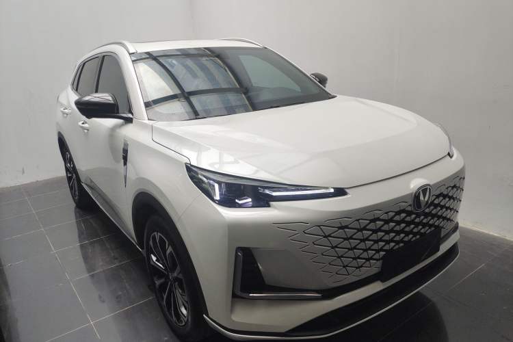 Used CHANGAN CS55PLUS PHEV 2025 Smart New Blue Whale 125km Ultra-Range Edition Exterior 1