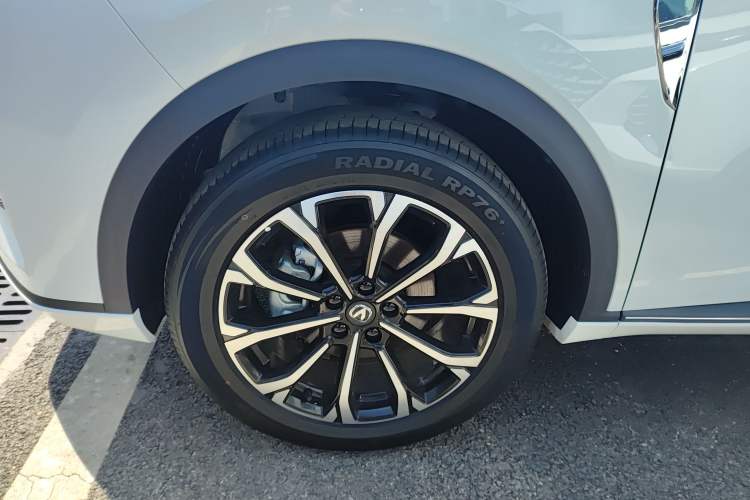 Used CHANGAN CS55PLUS PHEV 2025 Smart New Blue Whale 125km Battleship Edition Exterior 4