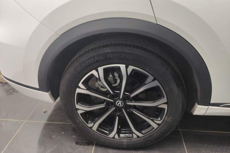 Used CHANGAN CS55PLUS PHEV 2025 Smart New Blue Whale 125km Ultra-Range Edition Exterior 5