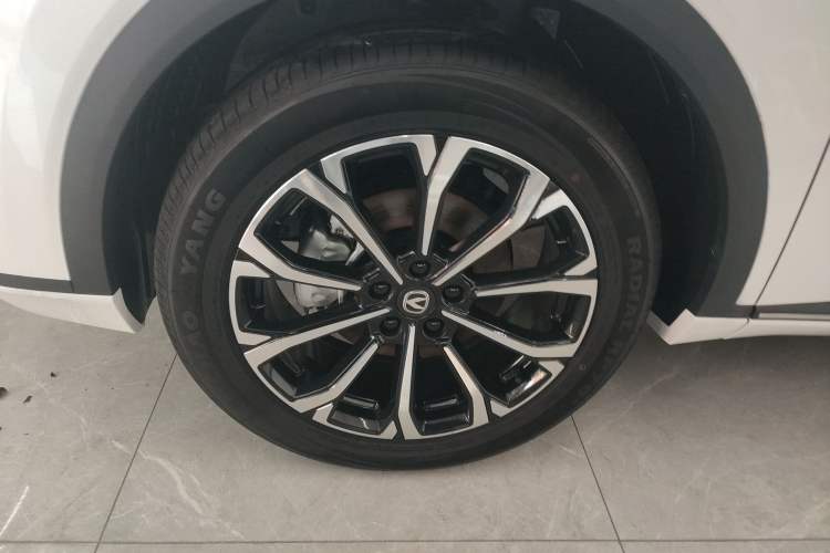 Used CHANGAN CS55PLUS PHEV 2025 Smart New Blue Whale 125km Battleship Edition Exterior 7