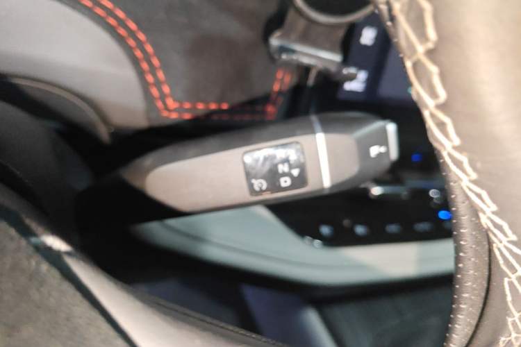 Used CHANGAN CS55PLUS PHEV 2025 Smart New Blue Whale 125km Ultra-Range Edition Gear Lever