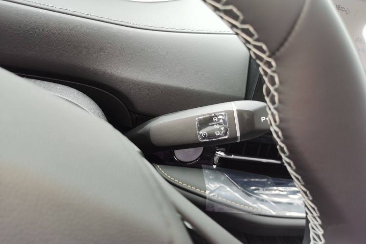 Used CHANGAN CS55PLUS PHEV 2025 Smart New Blue Whale 125km Battleship Edition Gear Lever