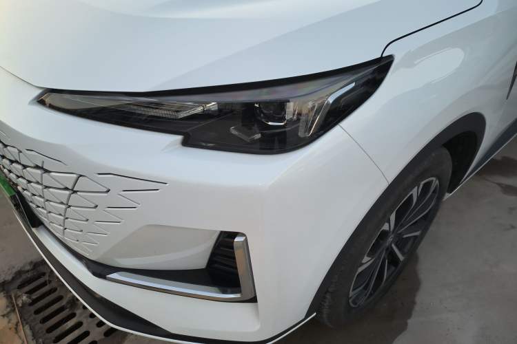Used CHANGAN CS55PLUS PHEV 2025 Smart New Blue Whale 125km Ultra-Range Edition Left Front Headlight