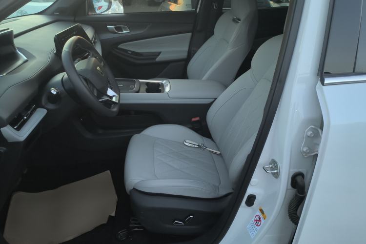 Used CHANGAN CS55PLUS PHEV 2025 Smart New Blue Whale 125km Ultra-Range Edition Left Front Seat