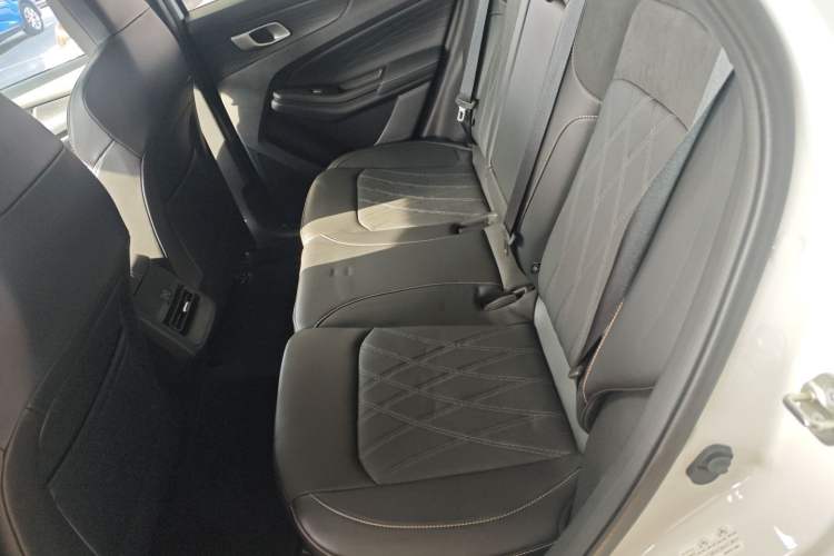 Used CHANGAN CS55PLUS PHEV 2025 Smart New Blue Whale 125km Ultra-Range Edition Left Rear Seat