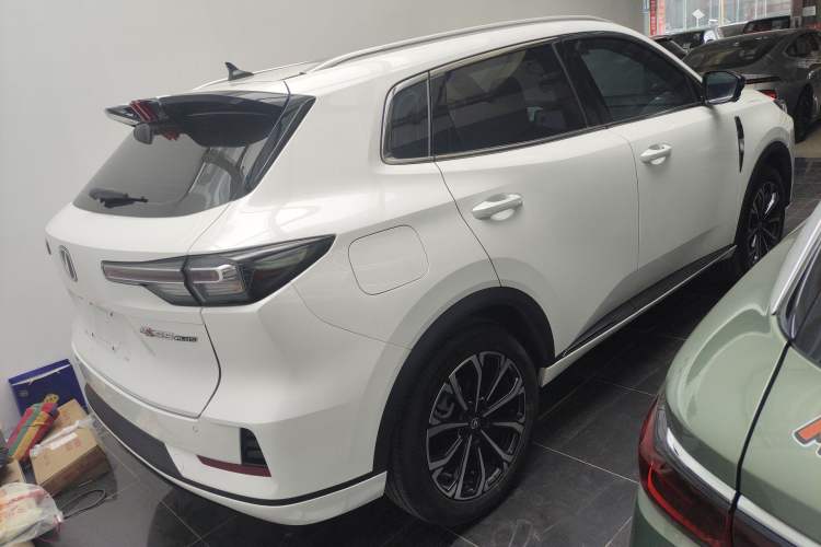 Used CHANGAN CS55PLUS PHEV 2025 Smart New Blue Whale 125km Ultra-Range Edition Rear Right 45 Deg