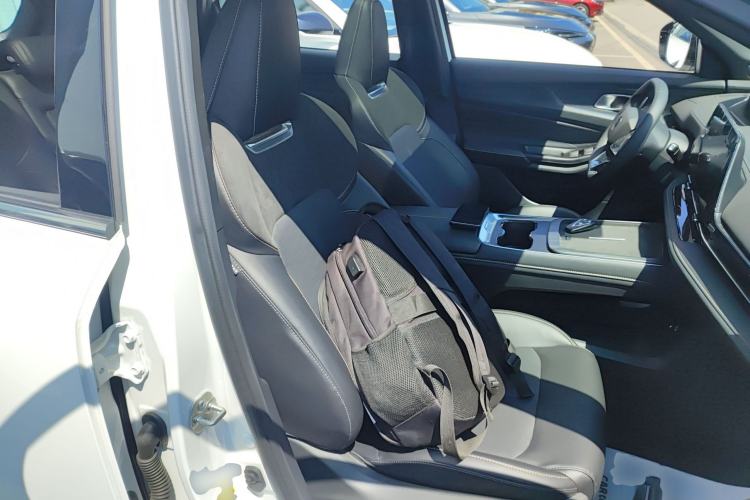 Used CHANGAN CS55PLUS PHEV 2025 Smart New Blue Whale 125km Battleship Edition Right Front Seat