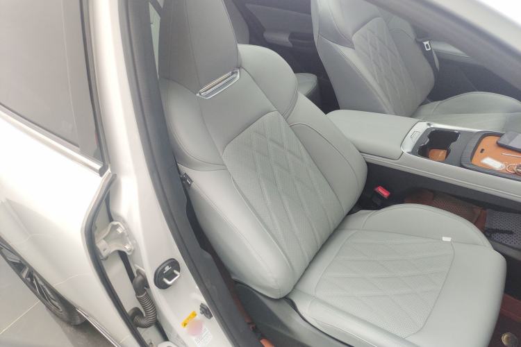 Used CHANGAN CS55PLUS PHEV 2025 Smart New Blue Whale 125km Ultra-Range Edition Right Front Seat