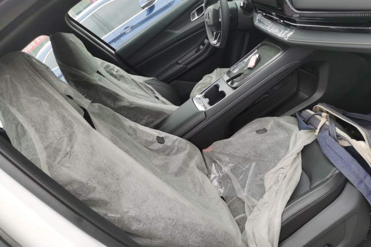 Used CHANGAN CS55PLUS PHEV 2025 Smart New Blue Whale 125km Battleship Edition Right Front Seat