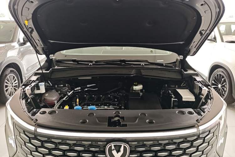 Used CHANGAN CS55PLUS PHEV 2026 Model, Smart New Blue Whale 125km Zhiyue Version Engine Bay