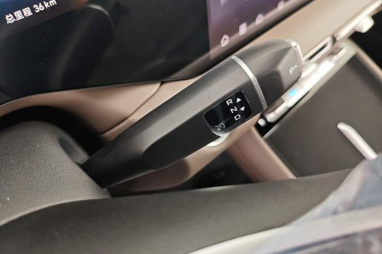Used CHANGAN CS55PLUS PHEV 2026 Model, Smart New Blue Whale 125km Zhiyue Version Gear Lever